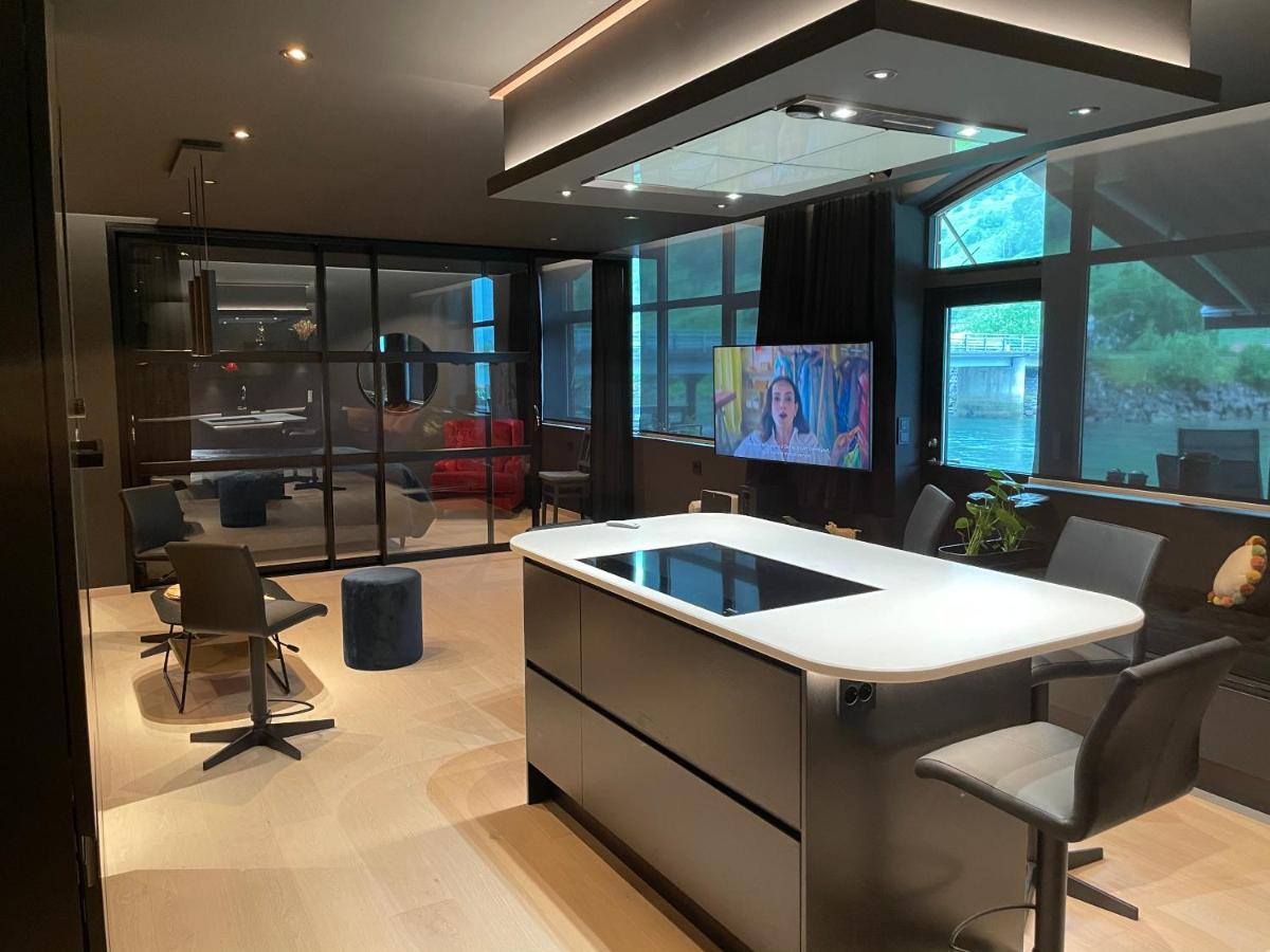 Olden Apartments 2 Stryn Εξωτερικό φωτογραφία