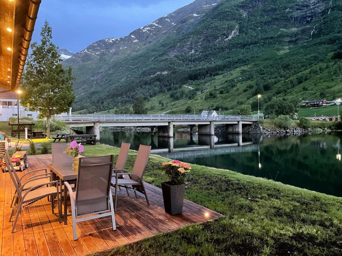 Olden Apartments 2 Stryn Εξωτερικό φωτογραφία